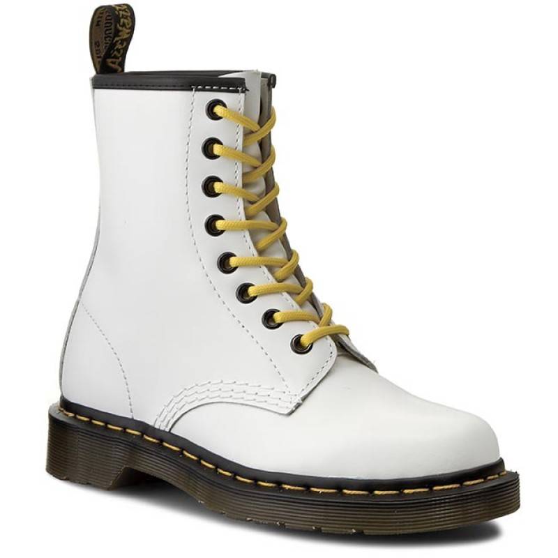 DR. MARTENS 8 EYE BOOT