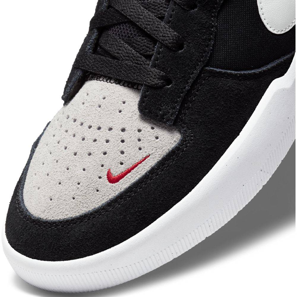 NIKE SKATEBOARD FORCE 58 SHOES