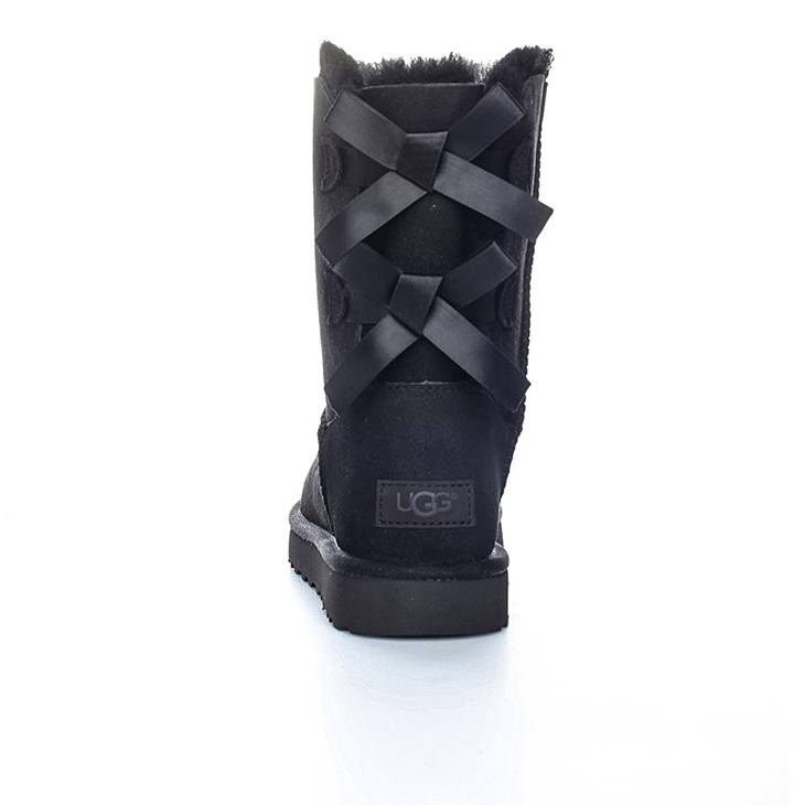 UGG BAILEY BOW II CLASSIC SHORT BOOT