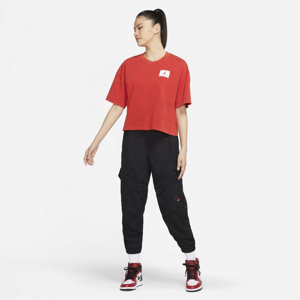 NIKE JORDAN WOMENS ESSENTIALS BOXY TEE