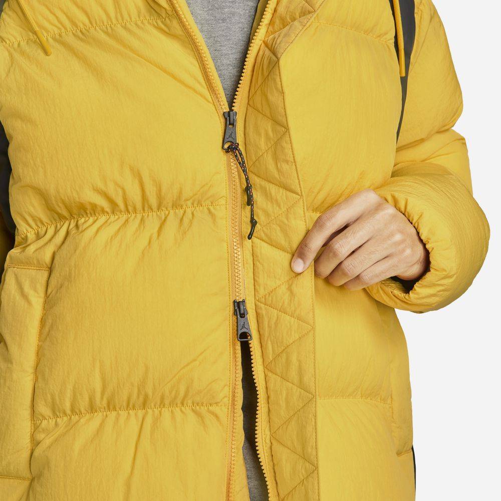 NIKE JORDAN ESSENTIALS PUFFER JACKETS