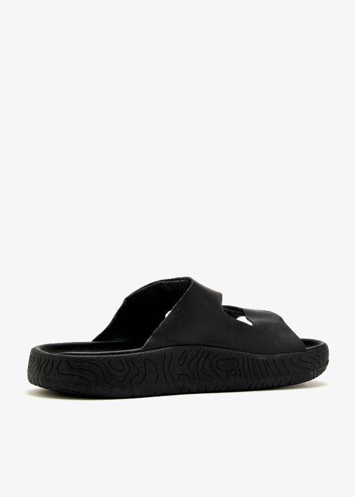 VEJA ETNA LEATHER SANDAL