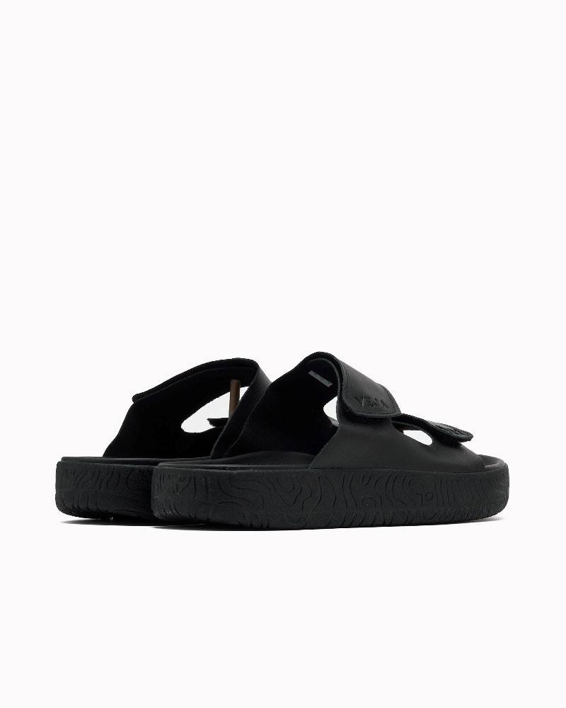 VEJA ETNA LEATHER SANDAL