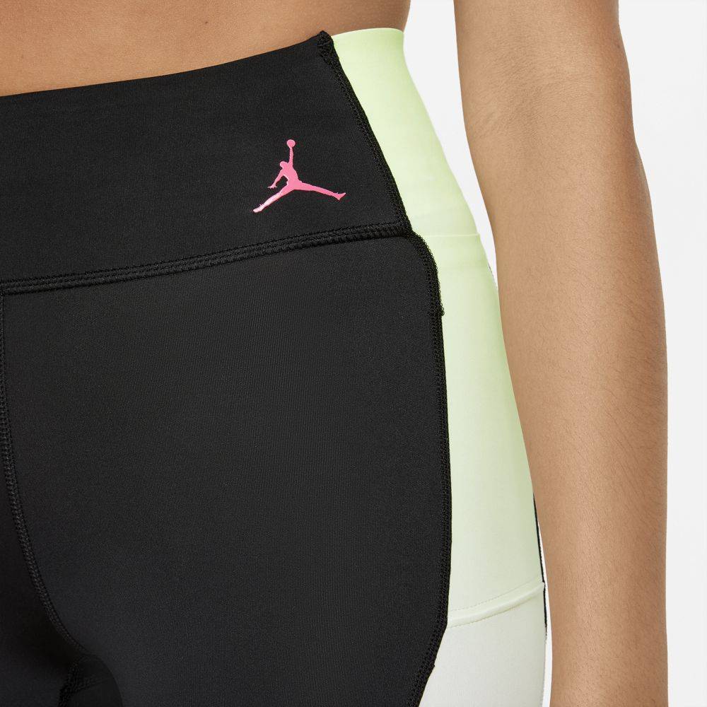 NIKE JORDAN WOMENS HEATWAVE TIGHT SHORT