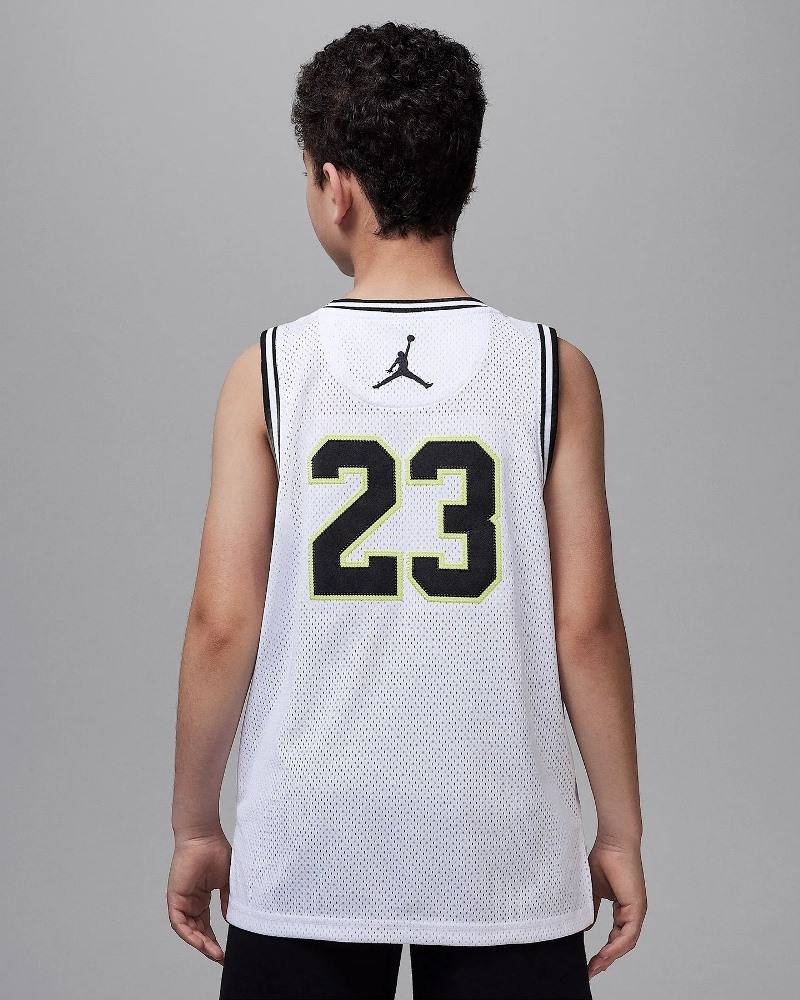 NIKE JORDAN BOYS 23 JERSEY