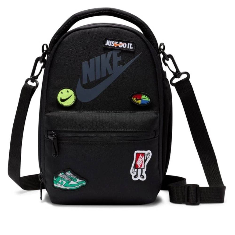 NIKE PATCH LUNCH TOTE