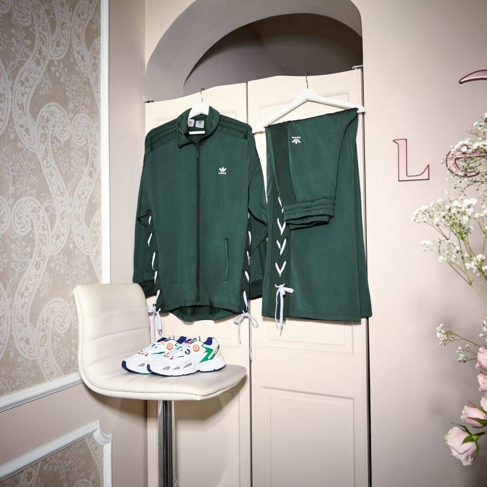 ADIDAS LACED TRACKTOP