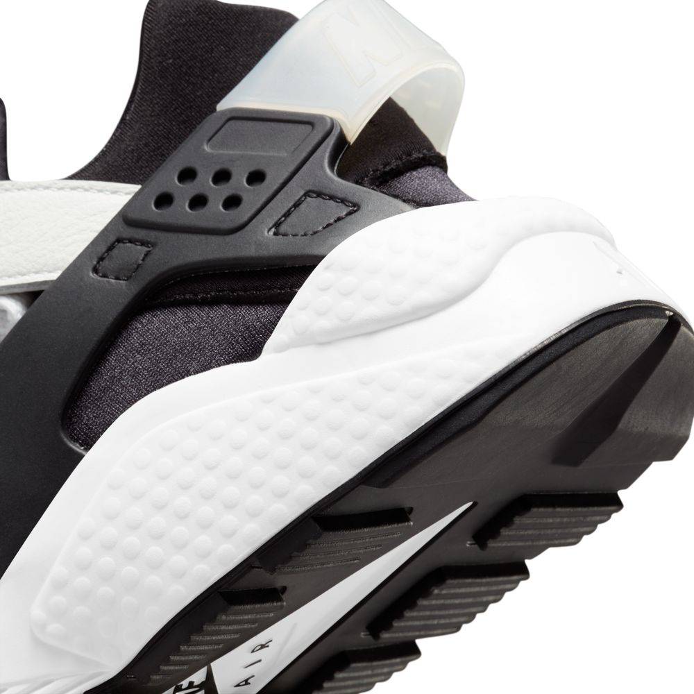NIKE AIR HUARACHE