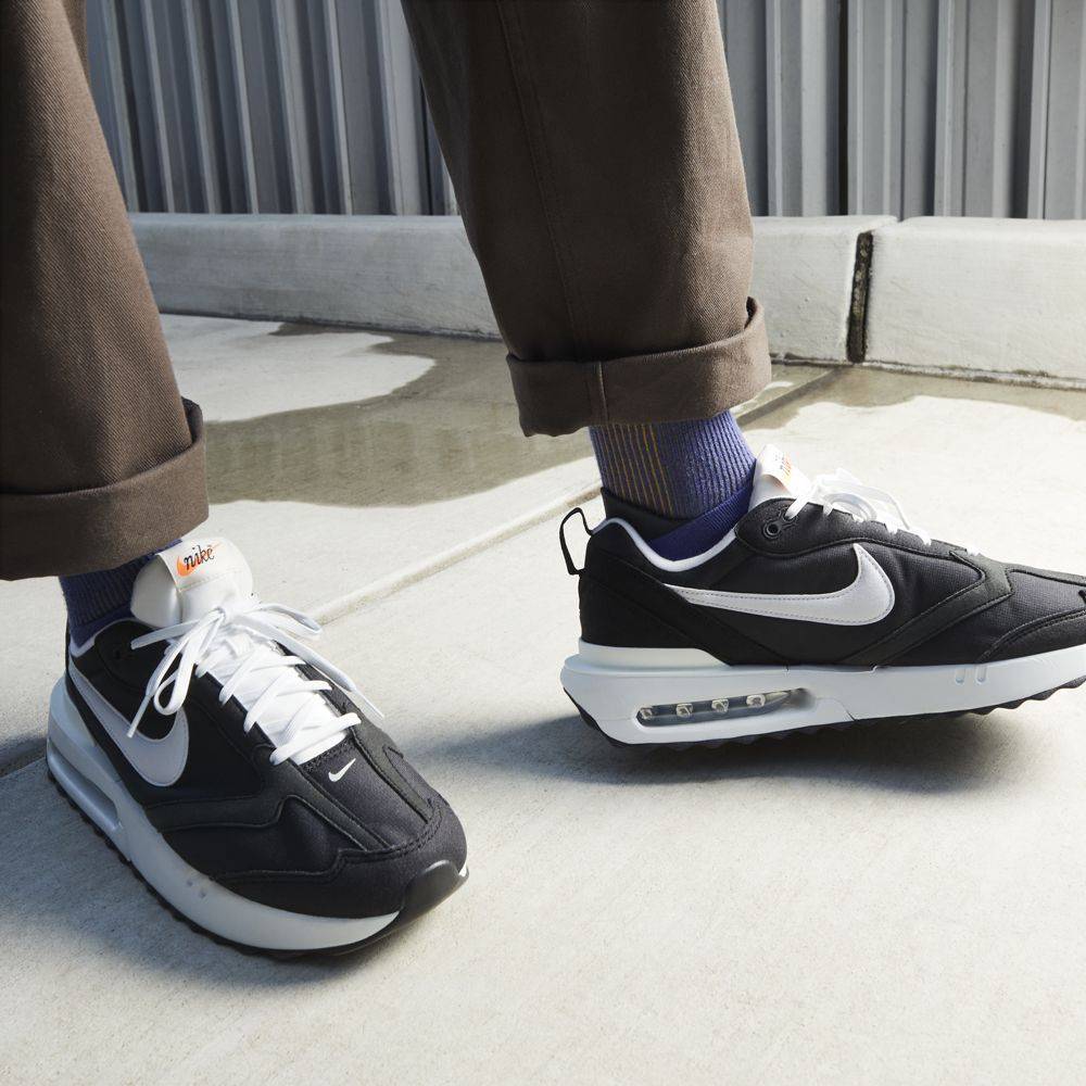 NIKE AIR MAX DAWN MENS SHOES