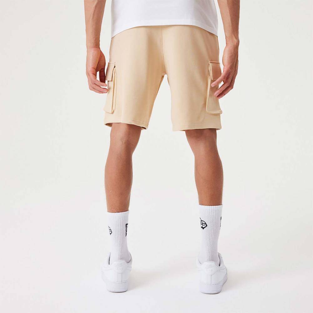 NEW ERA ESSENTIALS CARGO SHORT