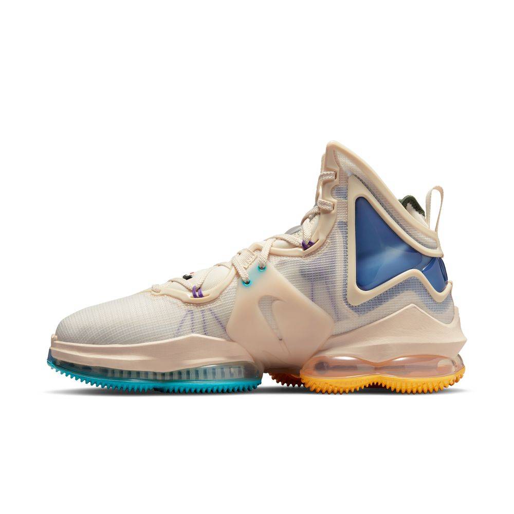 NIKE LEBRON XIX (19)