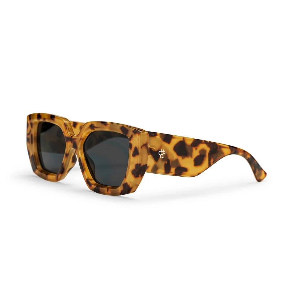 CHPO HONG KONG SUNGLASSES 53mm