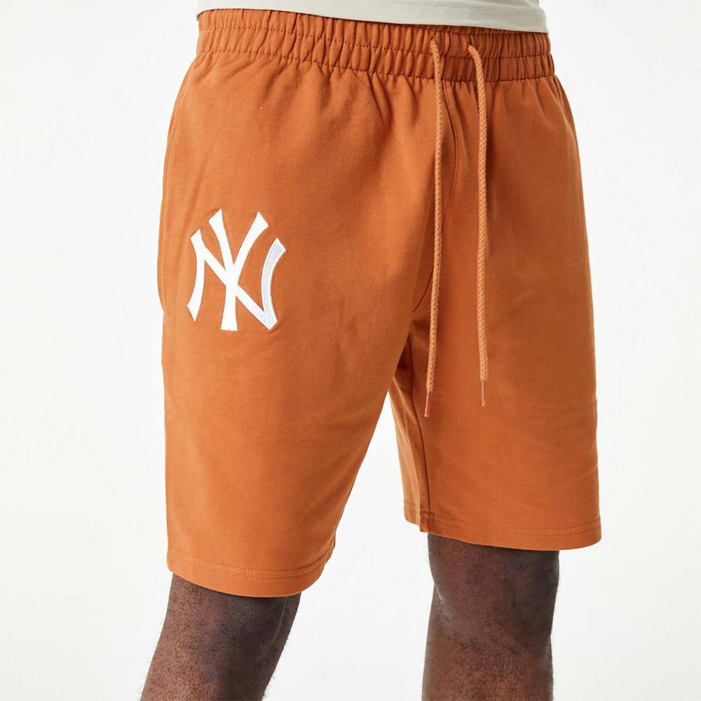 NEW ERA NEW YORK YANKEES ESSENTIAL SHORTS