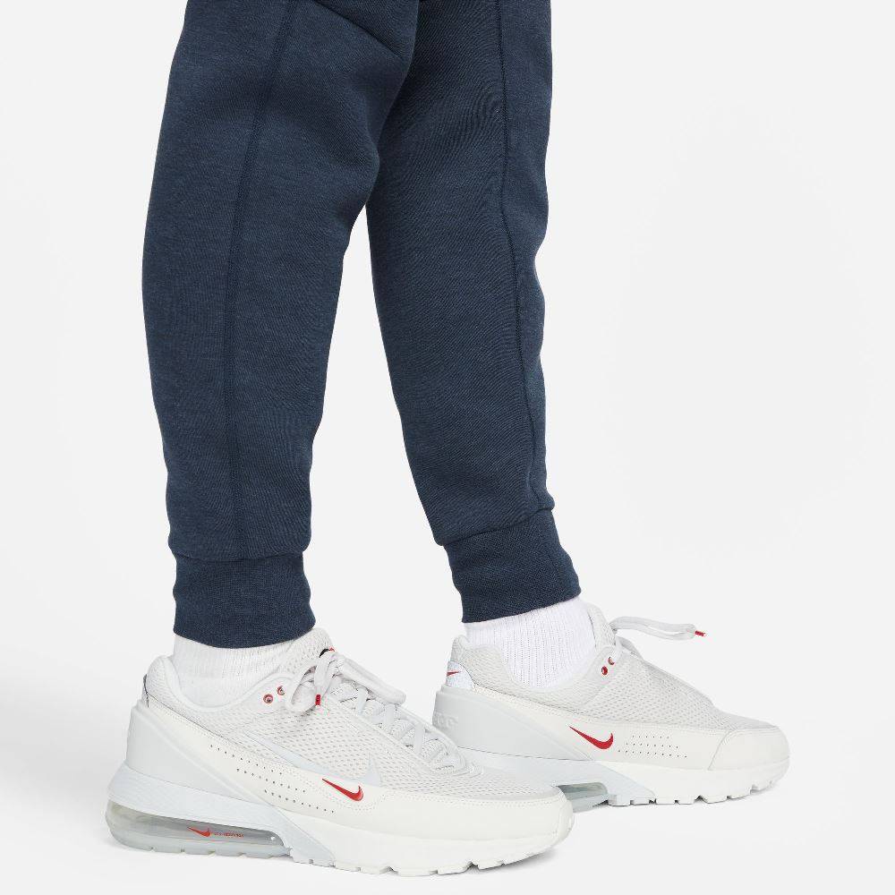 NIKE TECH FLEECE JOGGER