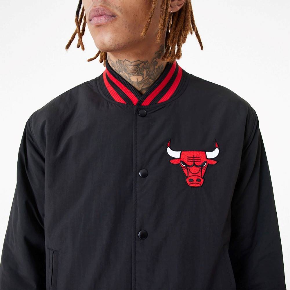NEW ERA TEAM SCRIPT BP BOMBER JKT CHICAGO BULLS