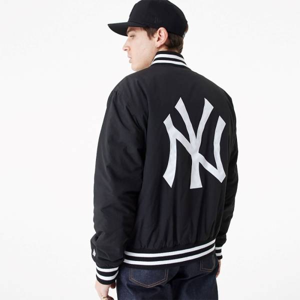 New Era New York Yankees MLB Men's Black Varsity Jacket -Size S