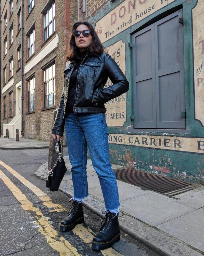 DR. MARTENS SINCLAIR  WOMENS BOOTS