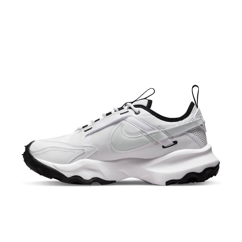 NIKE WOMENS TC 7900