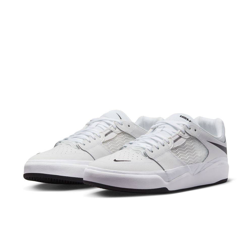 NIKE SB ISHOD WAIR PREMIUM SKATE BOARD SHOES