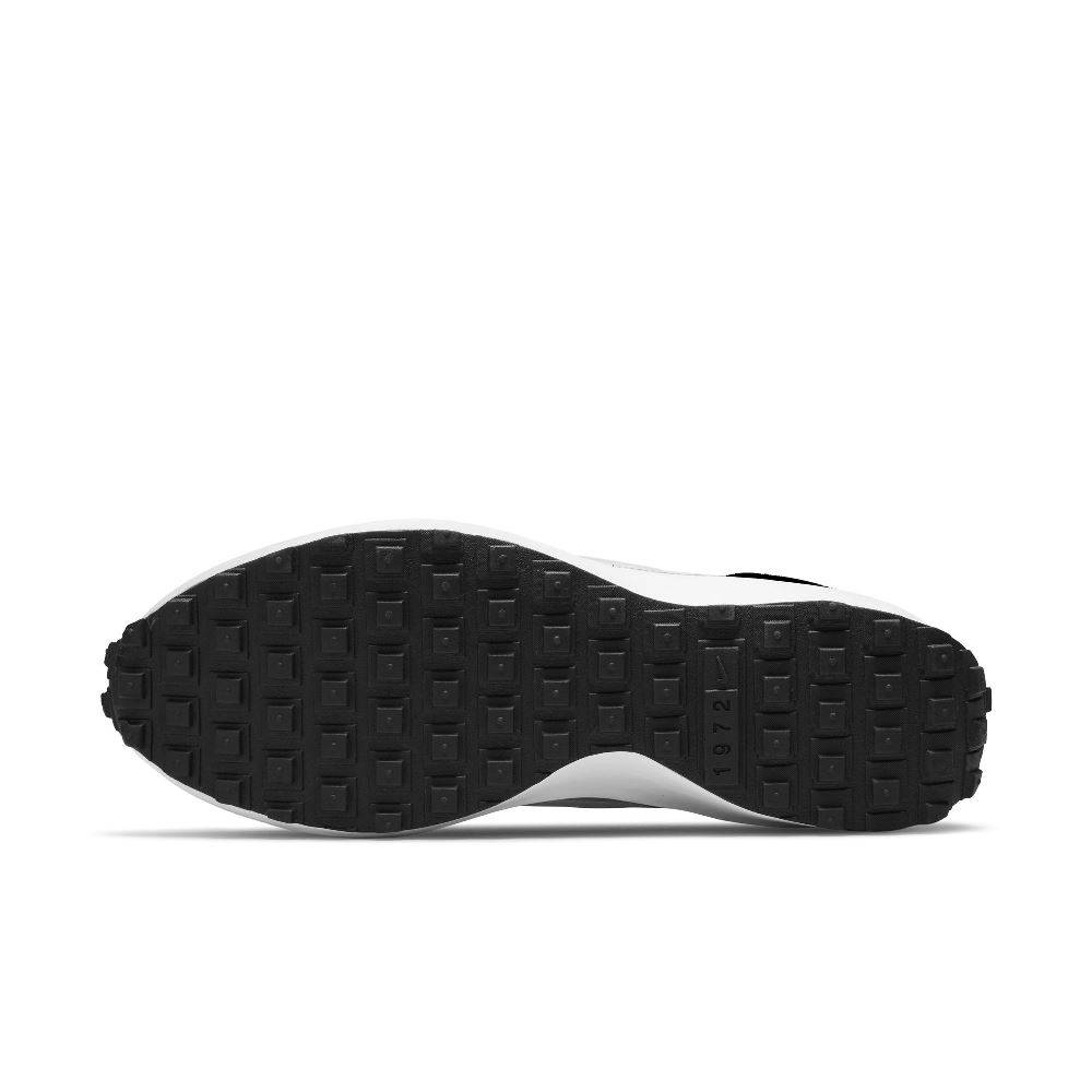 NIKE WAFFLE DEBUT SHOES