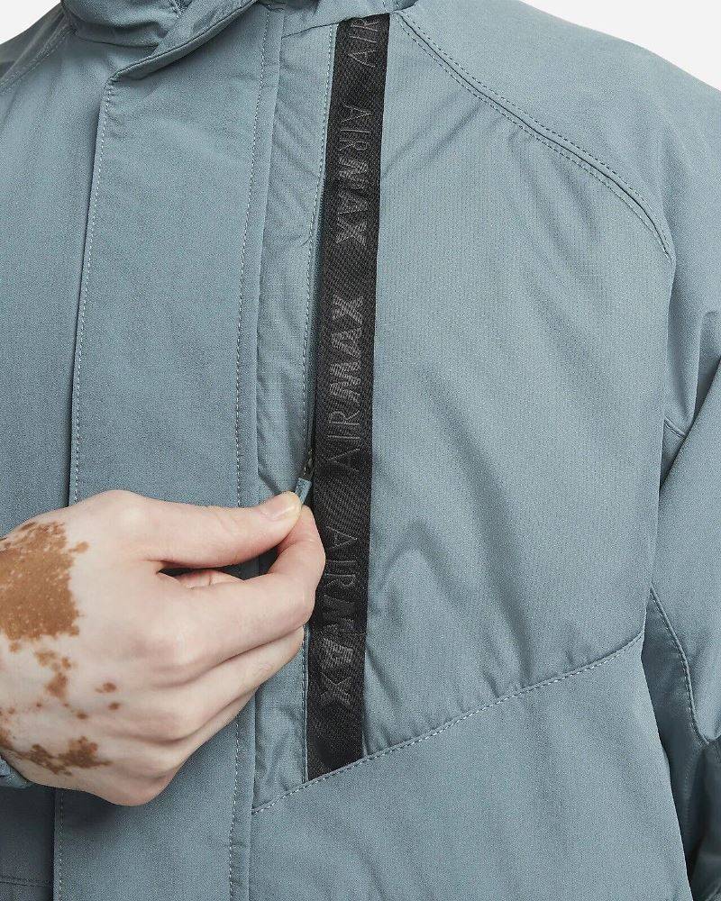 NIKE AIR MAX WOVEN JACKET