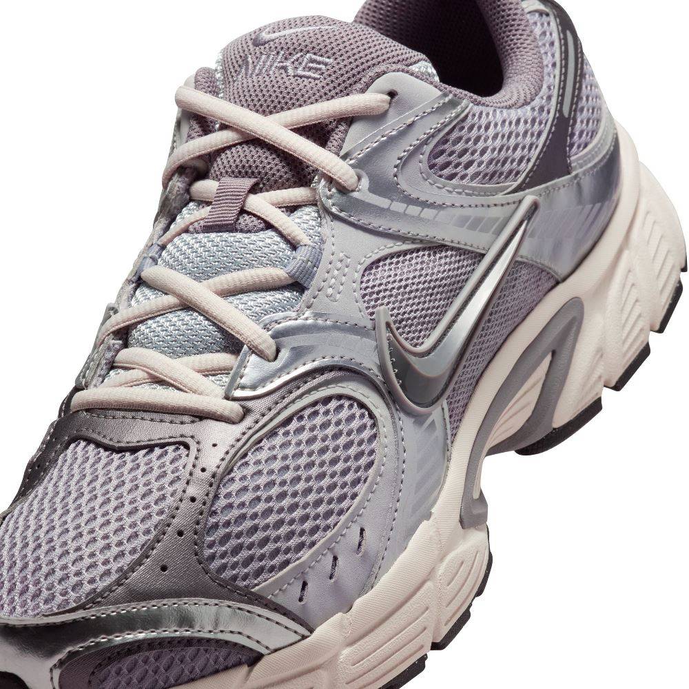 NIKE V5 RNR UNISEX SNEAKERS