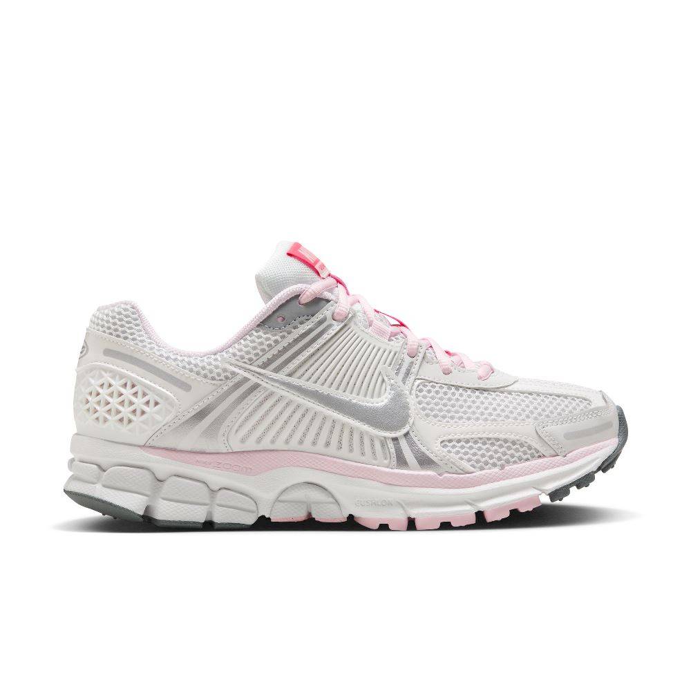 NIKE WOMENS ZOOM VOMERO 5