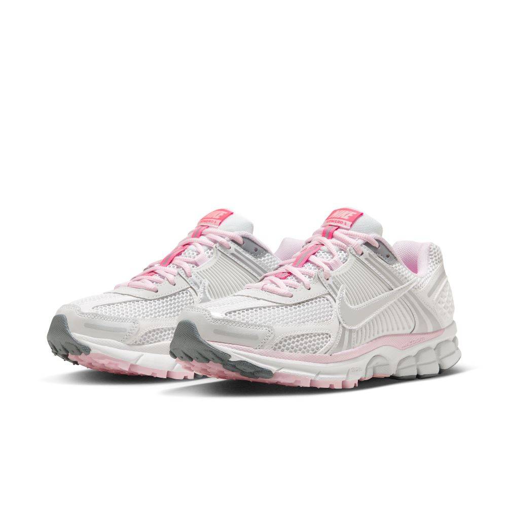 NIKE WOMENS ZOOM VOMERO 5