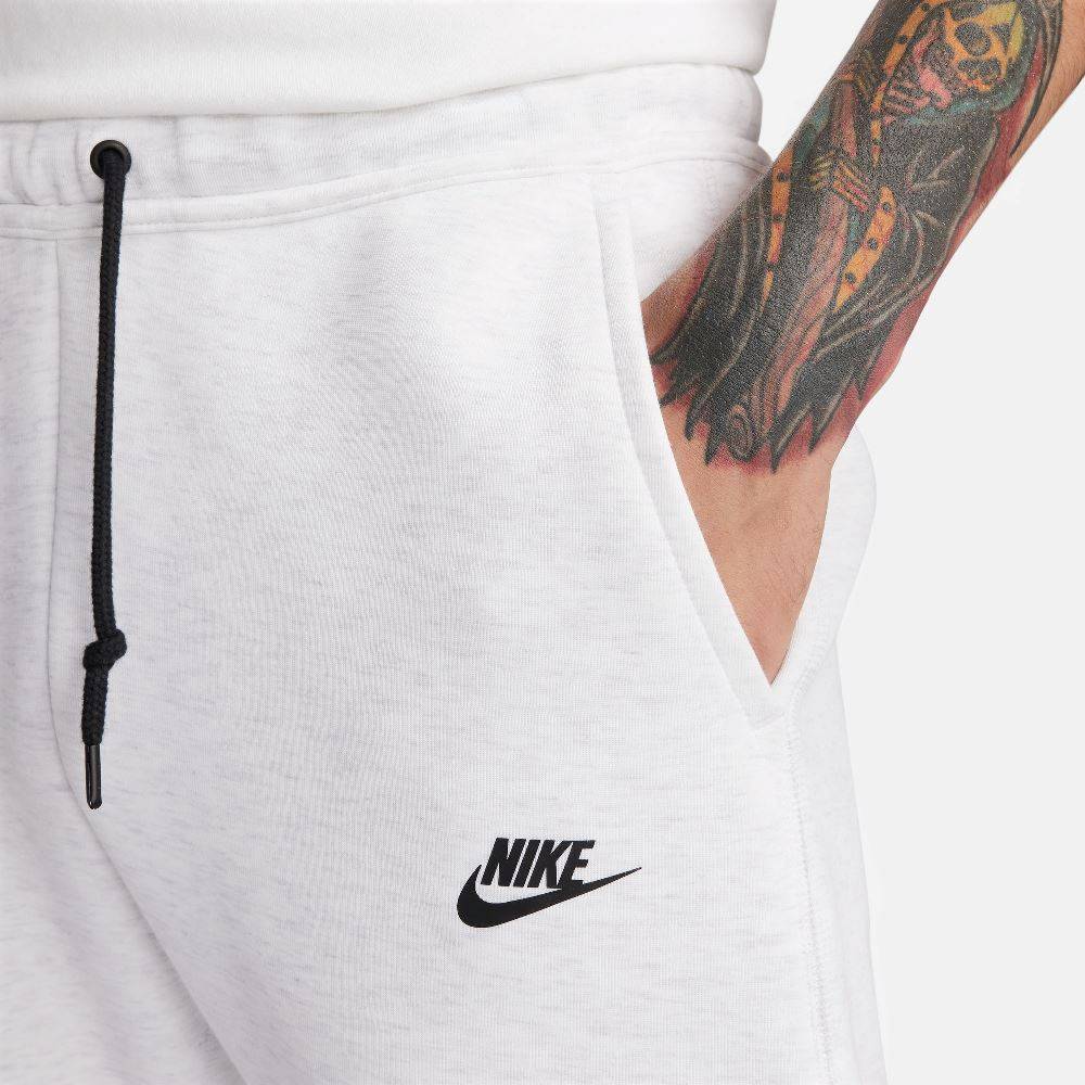 NIKE TECH FLEECE JOGGER