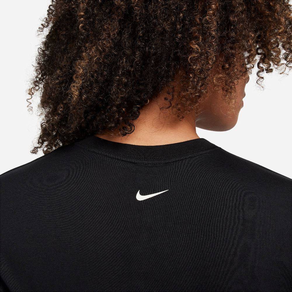 NIKE SPORTSWEAR WOMENS CROPPED TEE