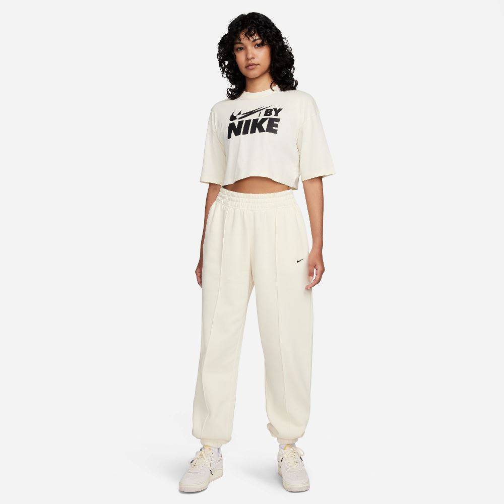 NIKE SPORTSWEAR WOMENS CROPPED TEE