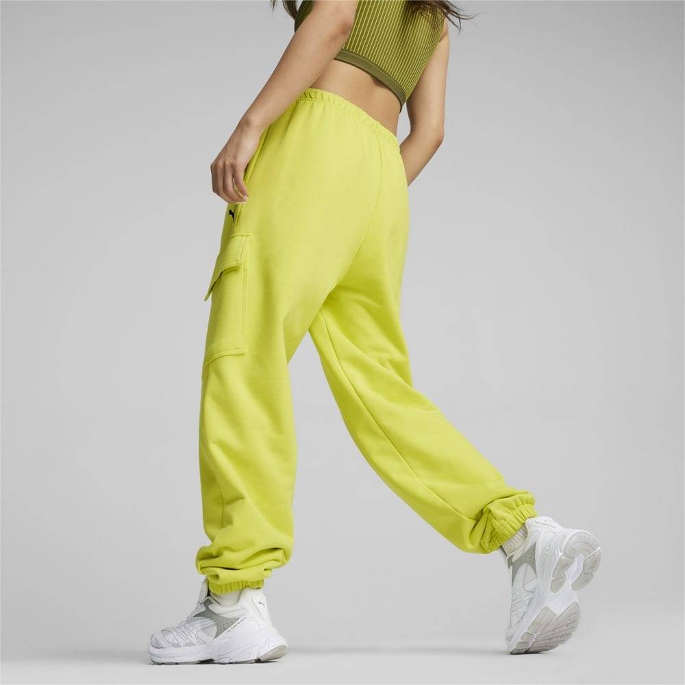 PUMA DARE TO RELAXED CARGO SWEATPANTS TR