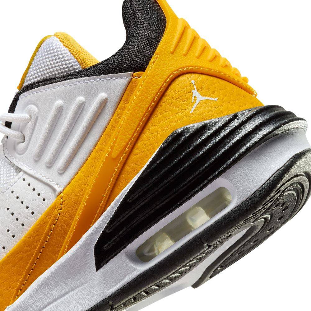 NIKE JORDAN MAX AURA 5