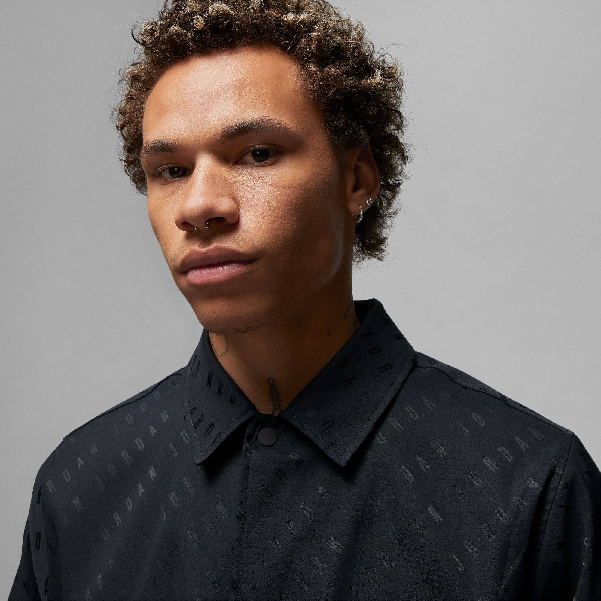 NIKE JORDAN ESSENTIALS JACKET ALL OVER PRINT