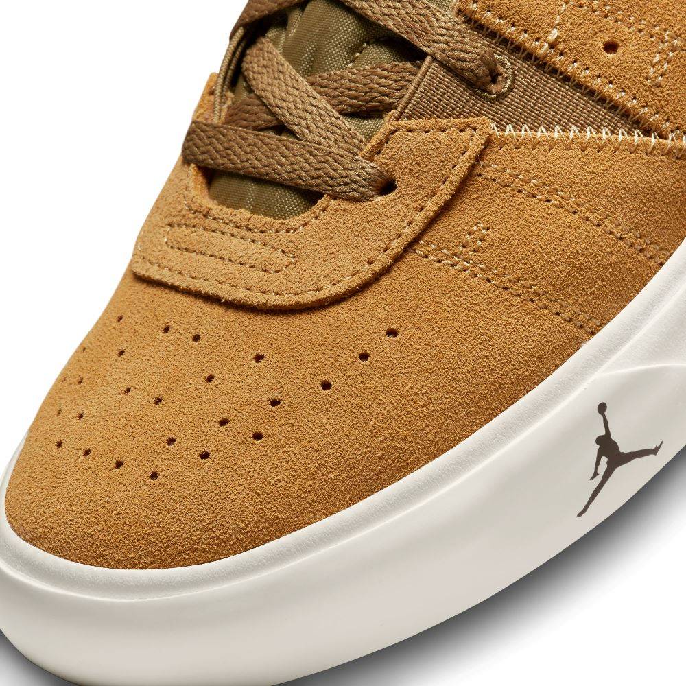 NIKE JORDAN SERIES ES