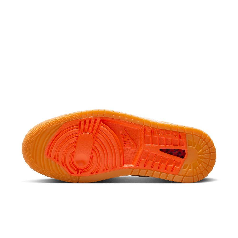 NIKE AIR JORDAN 1 ZOOM CMFT 2