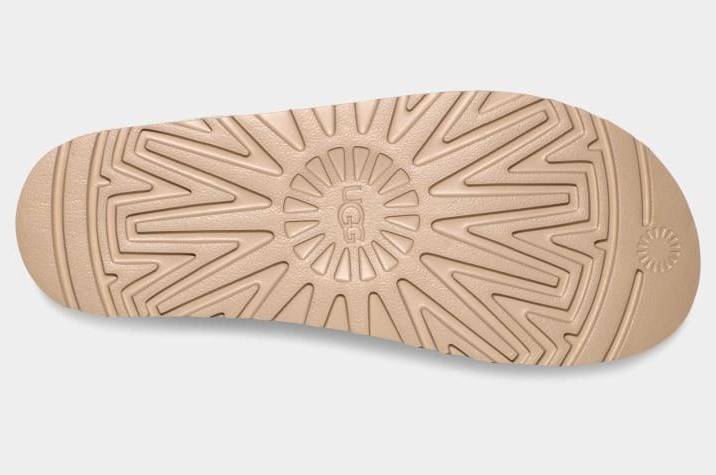 UGG GOLDENSTAR SANDAL