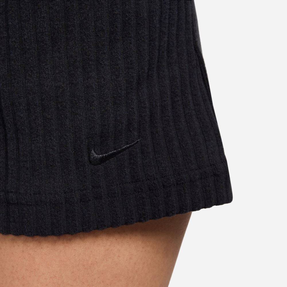 NIKE SPORTSWEAR CHILL KNIT HIGH-WAISTEED SHORT