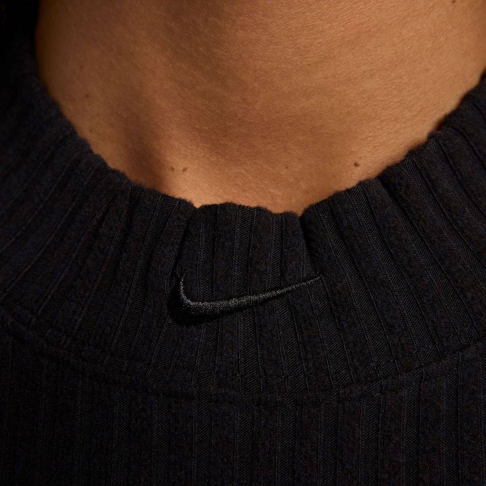 NIKE NSW MOCK-NECK RIB CROPPED TANK