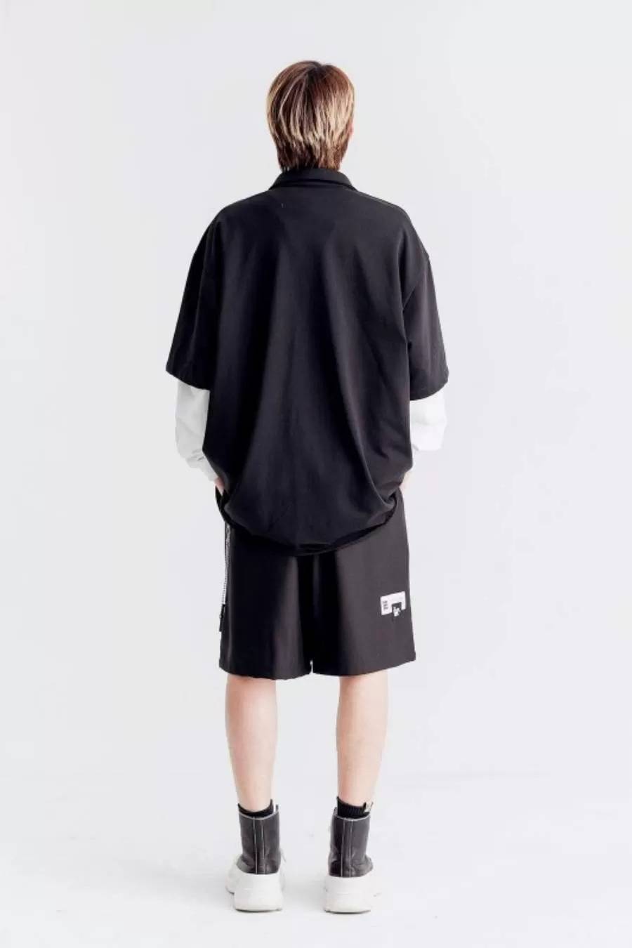 MWM BLACK CAPSULE CHAIN SHORTS