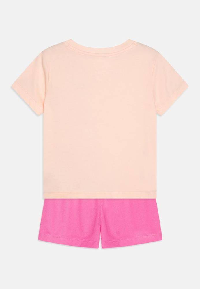 NIKE INFANT GIRLS WILD FLOWER TEE MESH SHORT SET