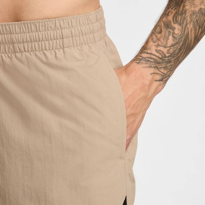 NIKE MENS 7