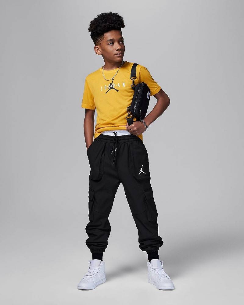 NIKE JORDAN BIG KIDS MJ HYBRID SUSTAINABLE SS TEE