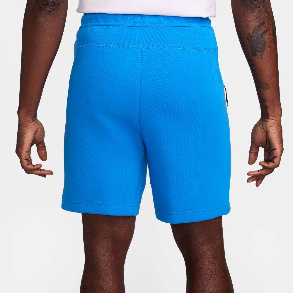 NIKE TECH FLEECE SHORT