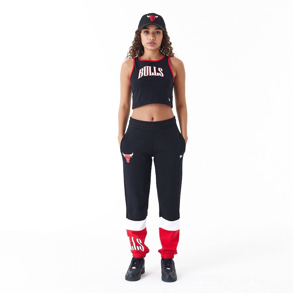 NEW ERA CHICAGO BULLS WOMENS NBA TEAM WORDMARK CROP TANK TOP