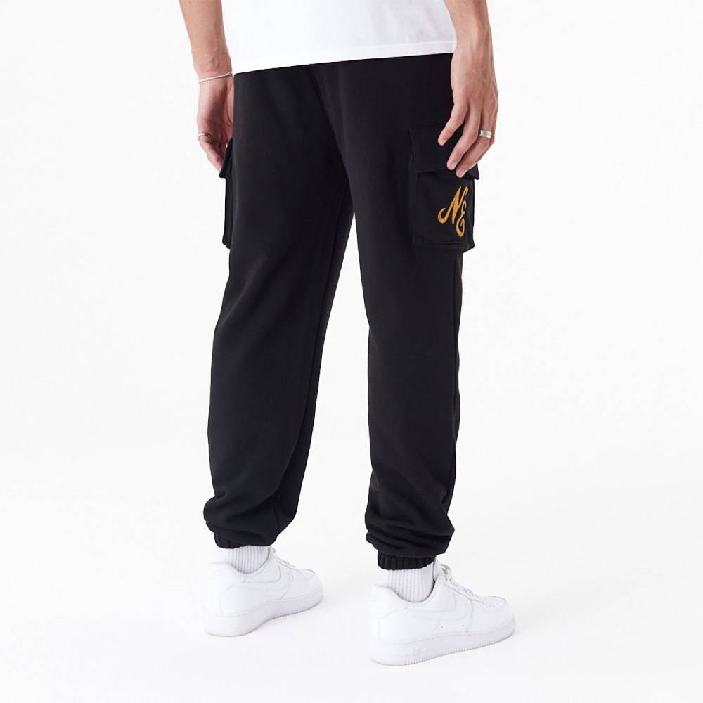 NEW ERA SCRIPT CARGO JOGGERS