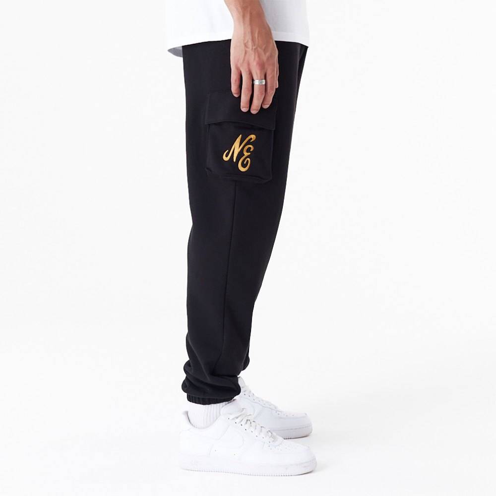 NEW ERA SCRIPT CARGO JOGGERS