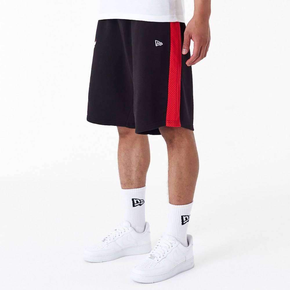 NEW ERA CHICAGO BULLS NBA MESH PANEL OVERSIZED SHORTS