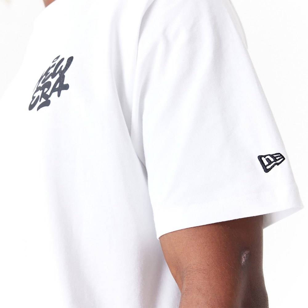 NEW ERA SPRAY GRAPHIC OVERSIZED TEE
