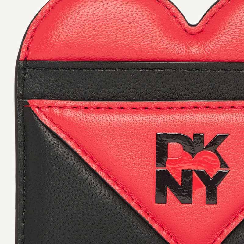 DKNY HEART OF NY CARD HOLDER